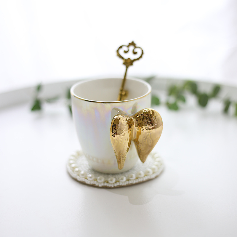 示意圖，僅單杯販售，小茶匙請自備