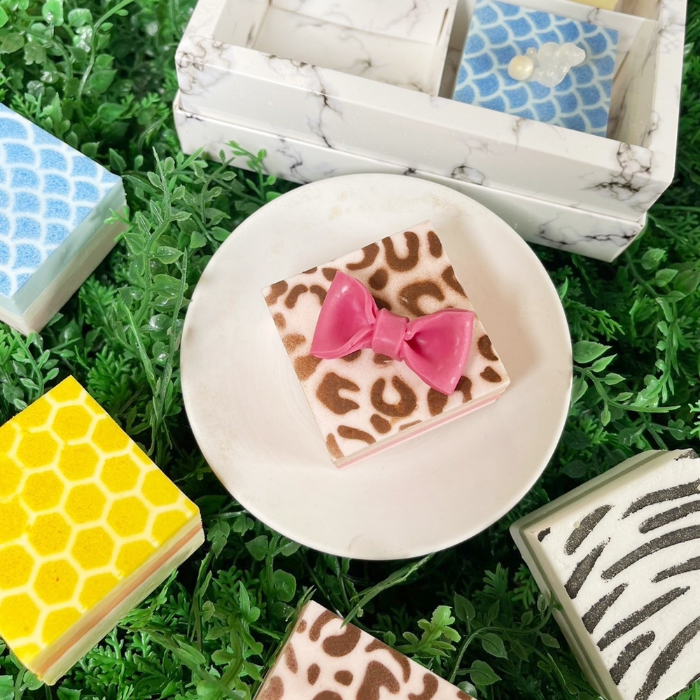 (A)粉紅豹紋款